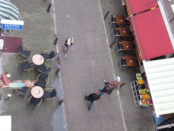 Amsterdam Hostel Uptown
