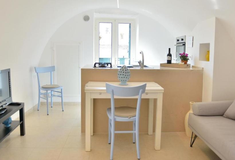 هتل Albergo Diffuso Monopoli