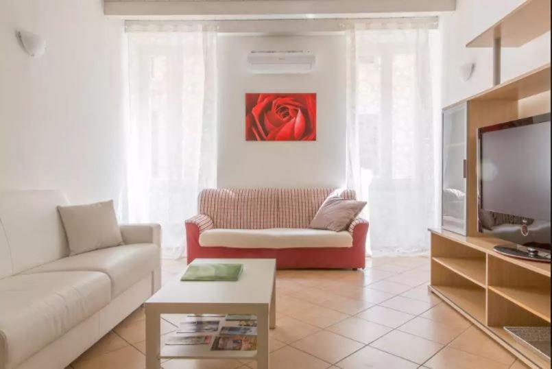 Отель Aromi Piccolo