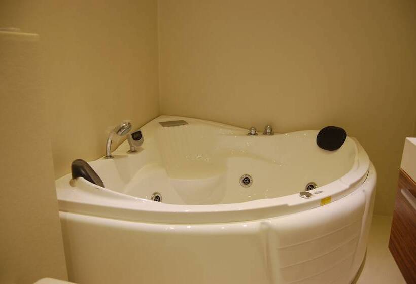 בית מלון כפרי Bij Hen Op Ameland