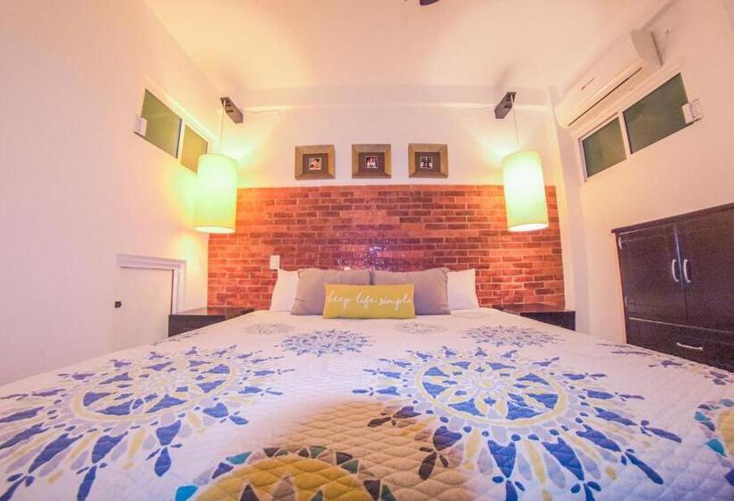 בית מלון כפרי Suites Nadia Puerto Vallarta