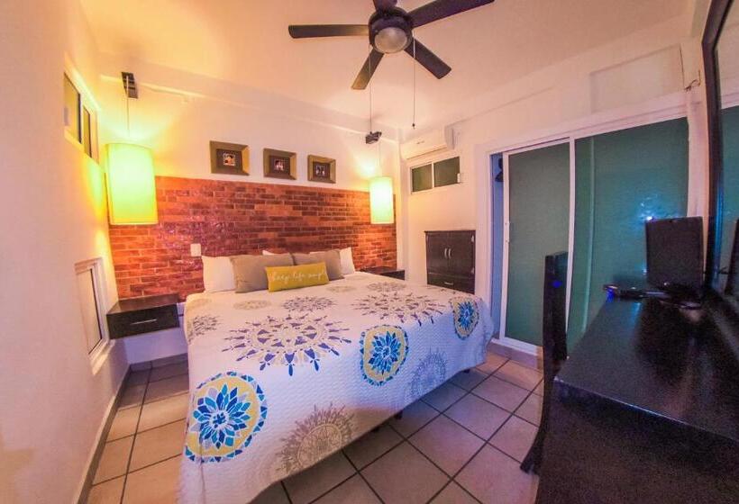 בית מלון כפרי Suites Nadia Puerto Vallarta