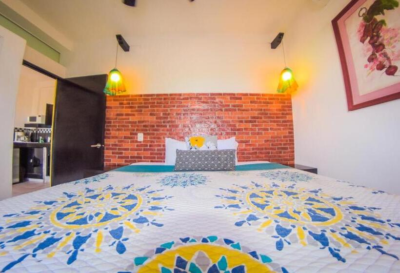 בית מלון כפרי Suites Nadia Puerto Vallarta