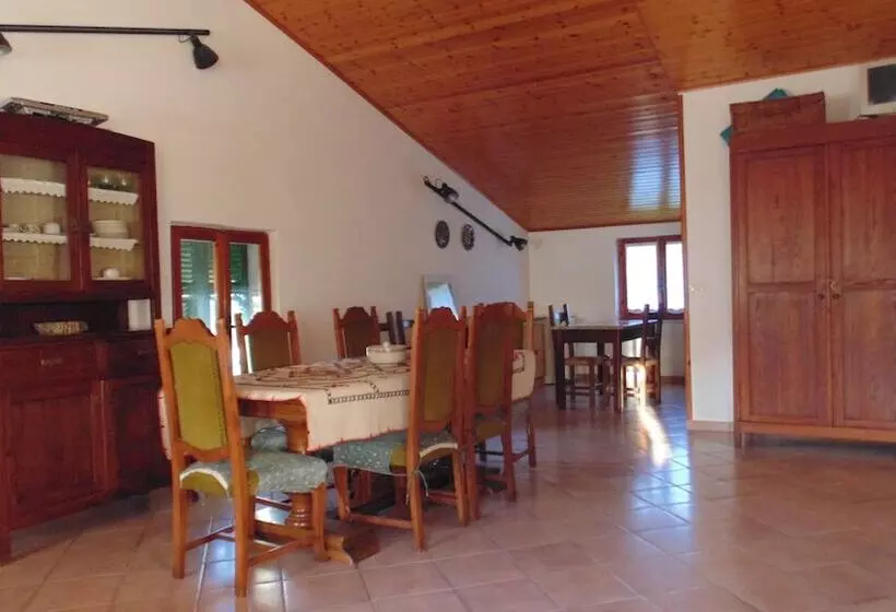 Hotelli Da Fiorina B&b