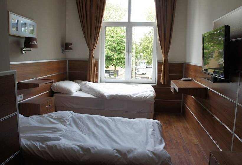 בית מלון כפרי Erasmus