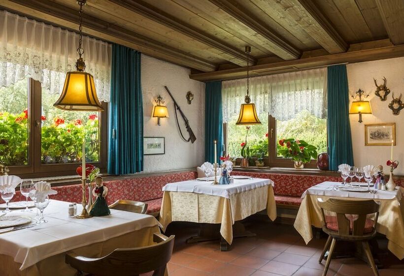 ホテル Gratschwirt