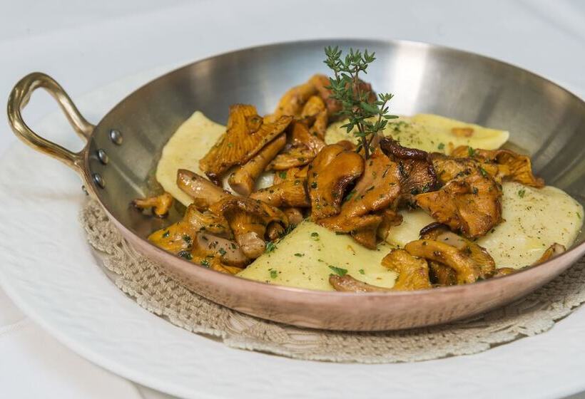 ホテル Gratschwirt