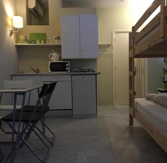 Otel Hostel Archipel