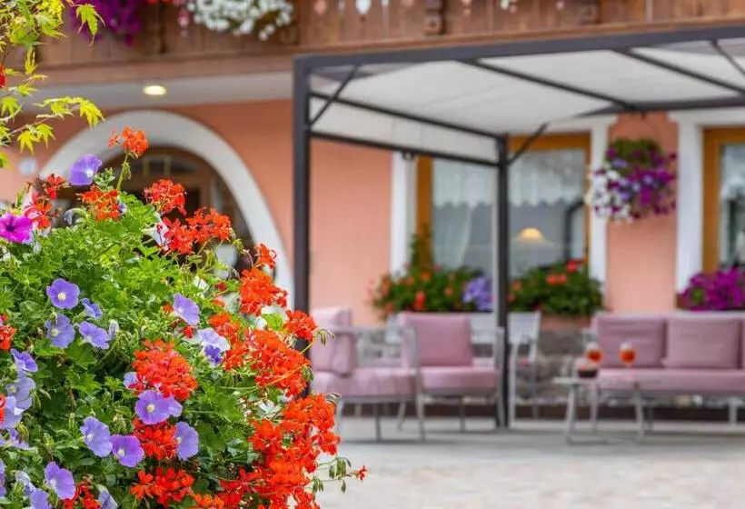 Hotel La Serenella