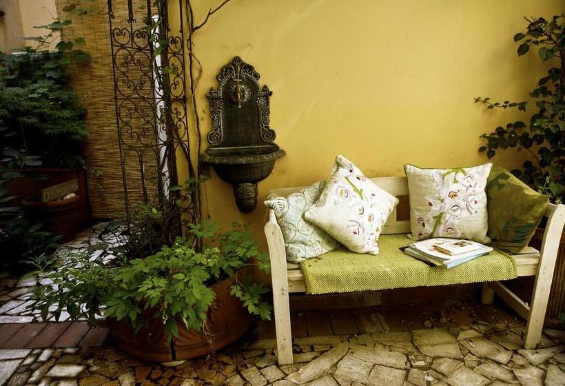 ホテル Locanda Di Mirandolina