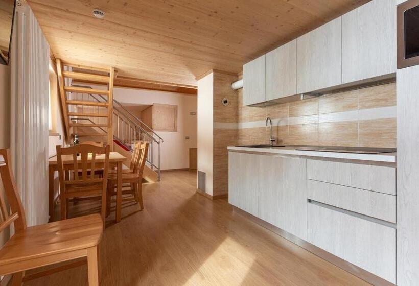 ホテル Meublè Adler   Rooms & Mountain Apartments