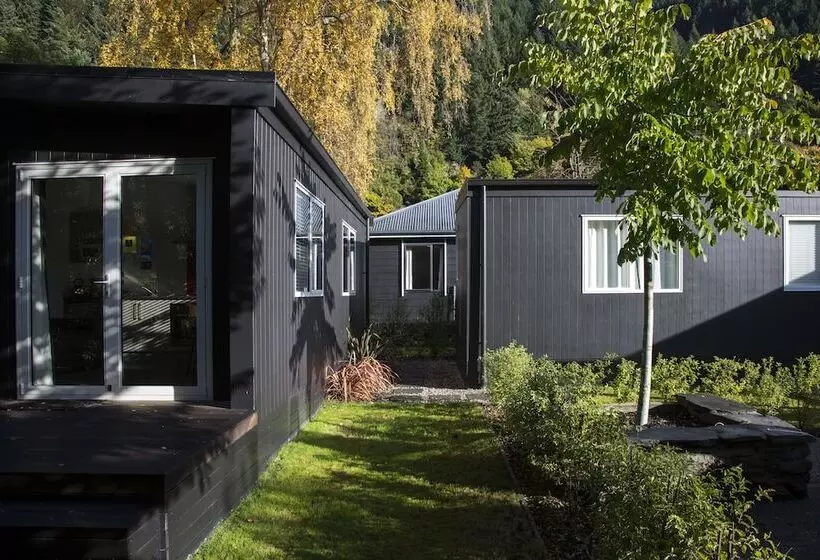 Hotelli Pinewood Queenstown