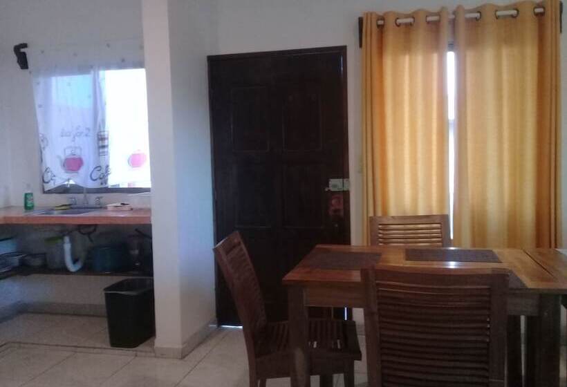 فندق Posada Malix Pek