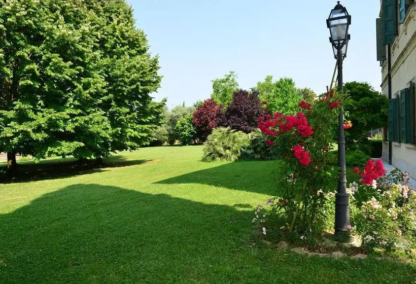 Hotelli Relais Villa San Matteo