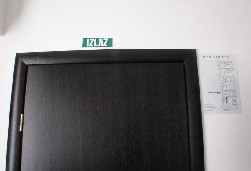 Отель Rooms Levicki