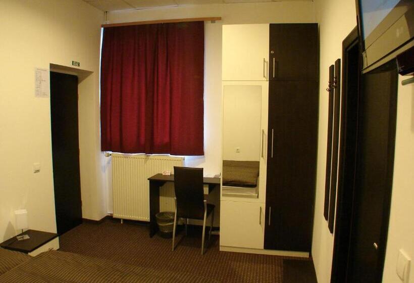 Отель Rooms Levicki