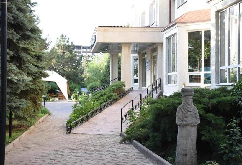 فندق Silk Road Lodge