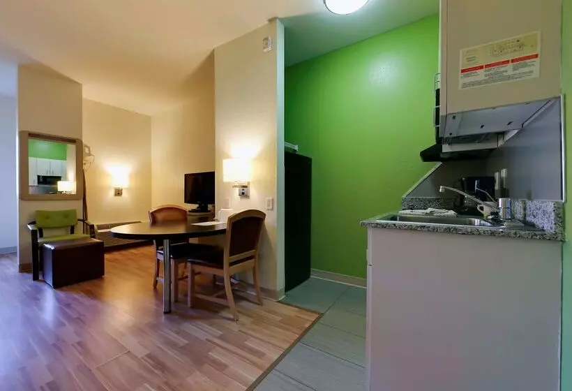 ホテル Studio 6 Toronto   Mississauga With Kitchenettes