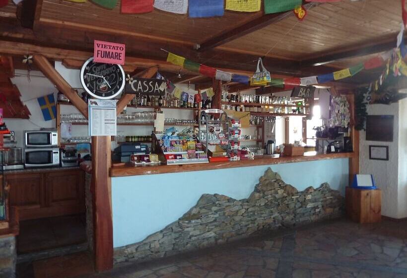 Отель Tana Della Volpe