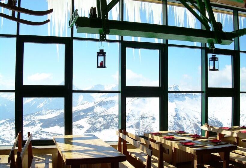 Отель Tana Della Volpe