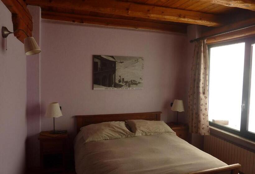 Отель Tana Della Volpe