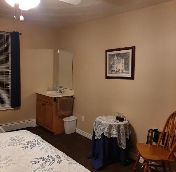 فندق Trillium Bed & Breakfast