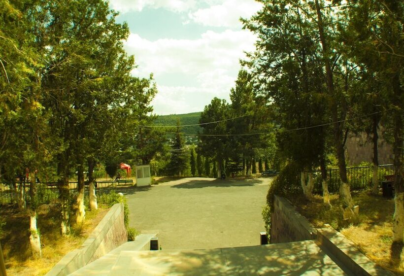 هتل World Of Gold