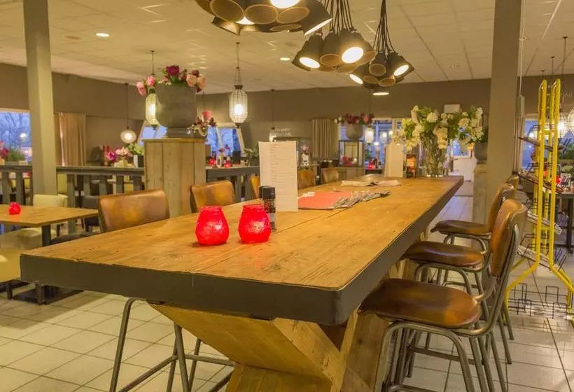 ホテル Restaurant Zalkerbroek