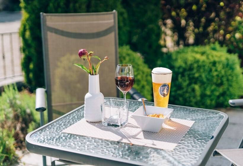 בית מלון כפרי Abenstal