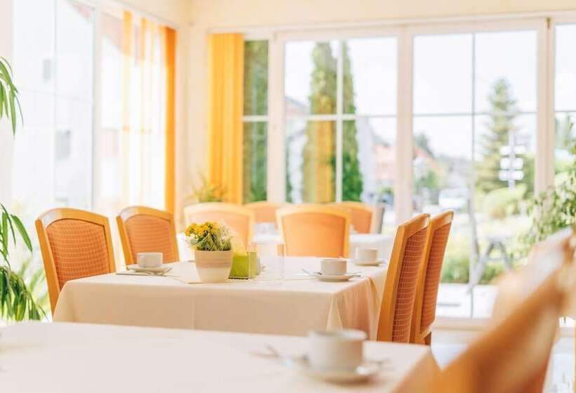 בית מלון כפרי Abenstal