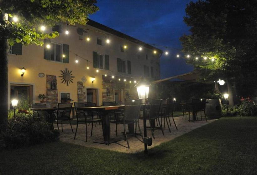 فندق Agriturismo Sol De Montalto