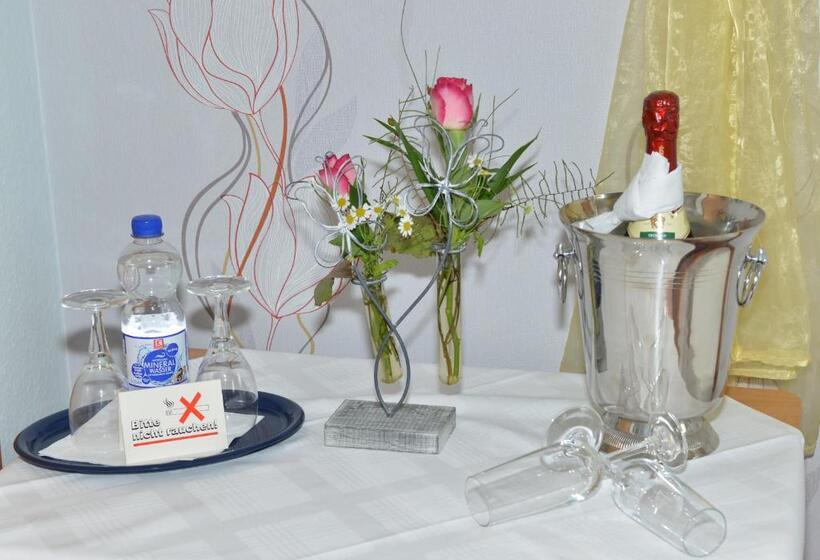 Отель Goldene Krone