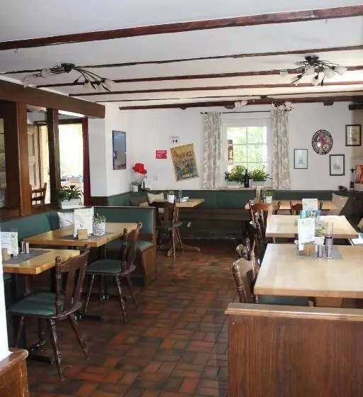 ホテル Landgasthof Zum Häuschen