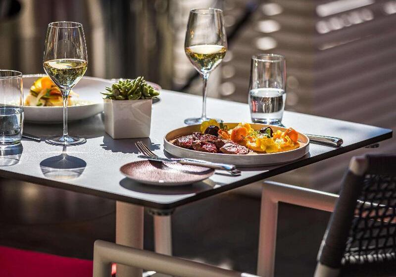 호텔 Sofitel Frankfurt Opera