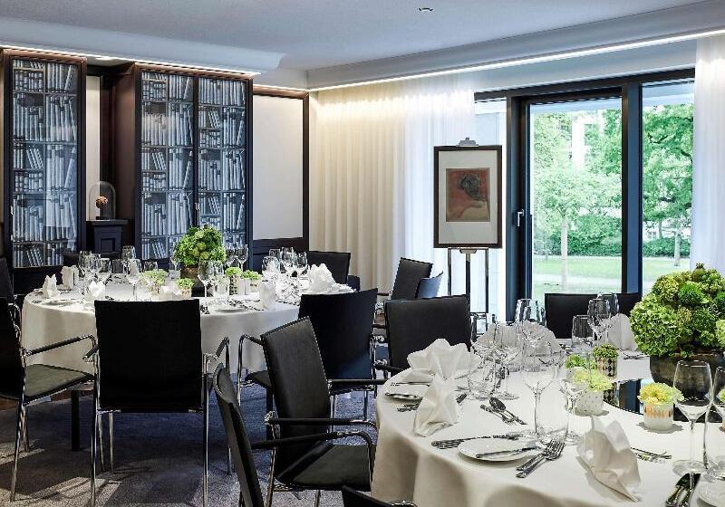 호텔 Sofitel Frankfurt Opera