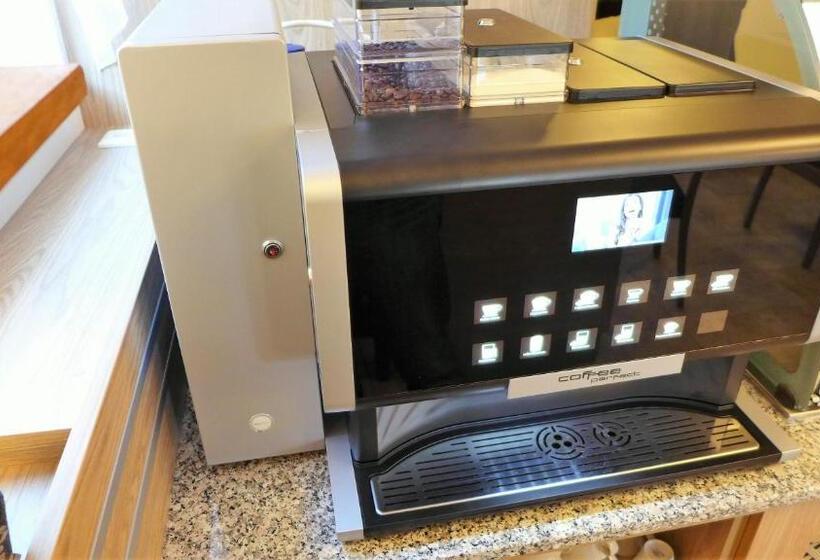 Отель St Michael Atrona Gmbh