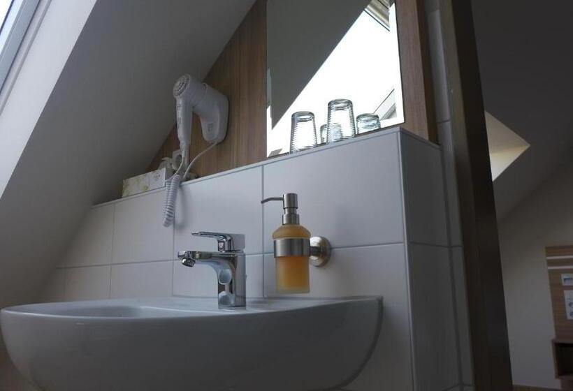 Отель St Michael Atrona Gmbh