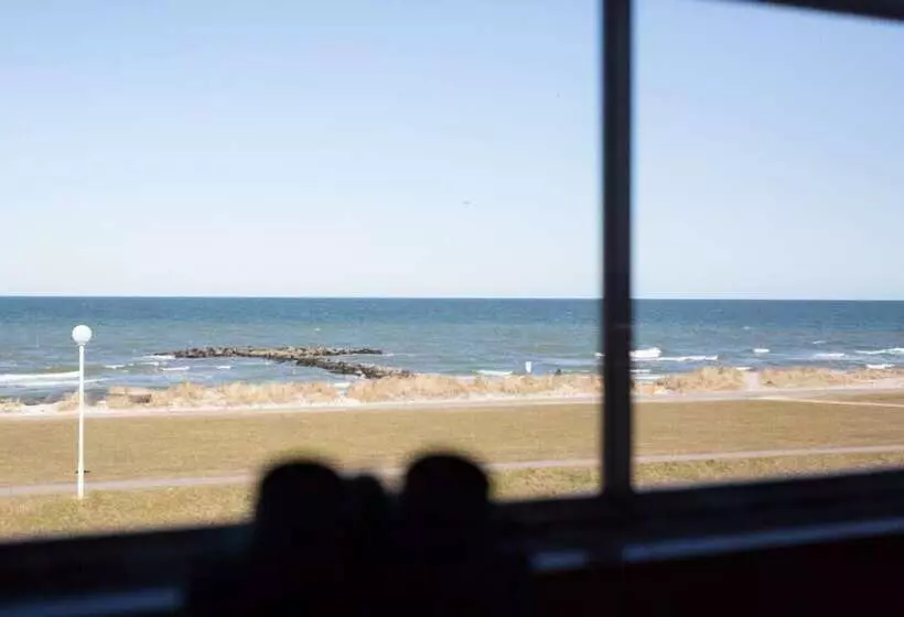 ホテル Strandräuber