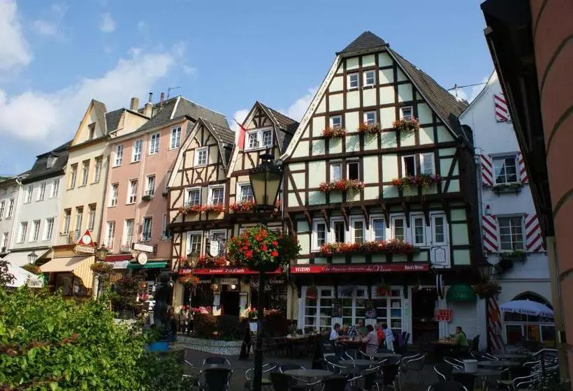 ホテル The Burgklause Boutique