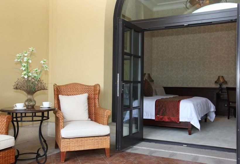 Hotel Haining Baihetiandi Resort