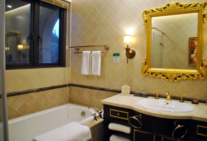 Hotel Haining Baihetiandi Resort