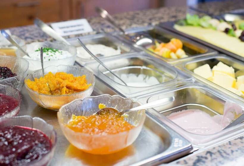 فندق Berggasthof Hochsten