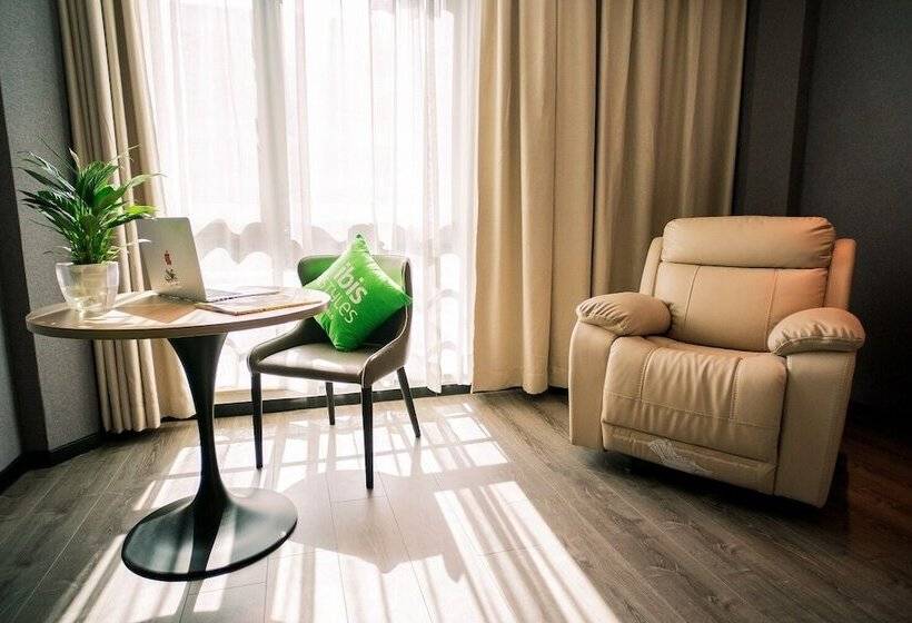 酒店 Ibis Styles Dongguan Changan Wanda Plaza