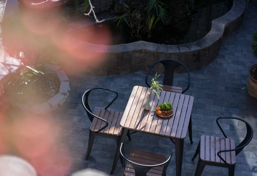 فندق Artistic Suite