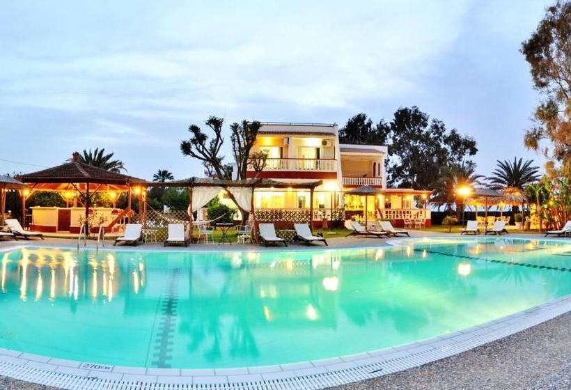 ホテル Naturist Angel Nudist Club   Couples Only