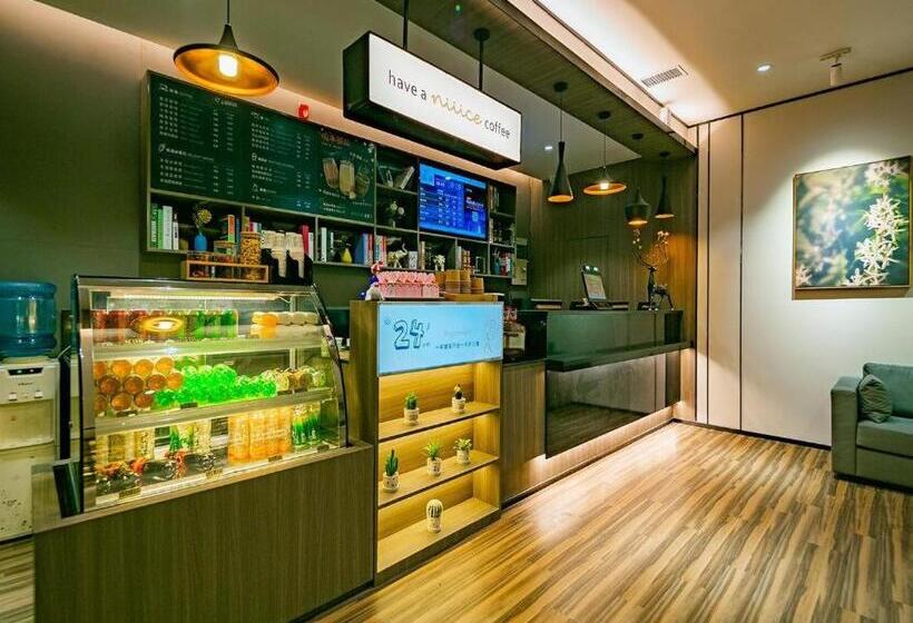 Hanting Hotel Xi An Jiangong Road Airport Bus