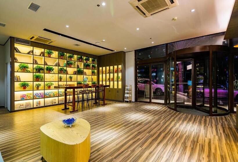 Hanting Hotel Xi An Jiangong Road Airport Bus