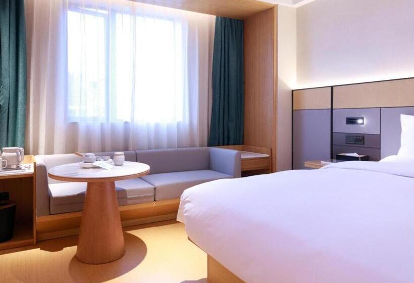 Ji Hotel Shanghai Jinqiao Yunshan Road