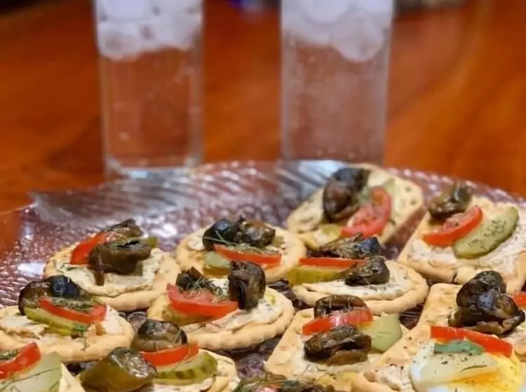 هتل Africa Awaits Lodge & Safaris