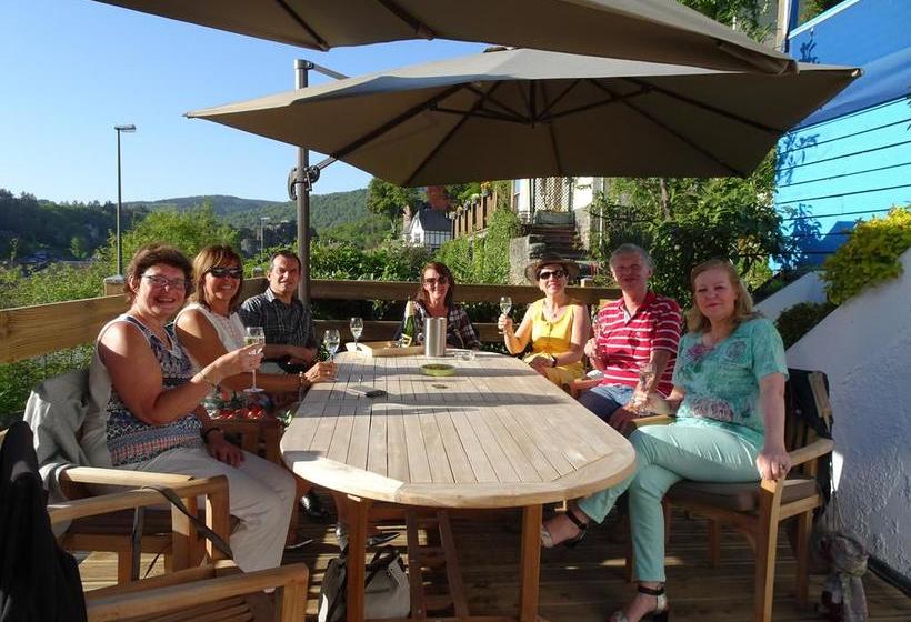 هتل Gite Villa Le Monde   La Roche En Ardenne